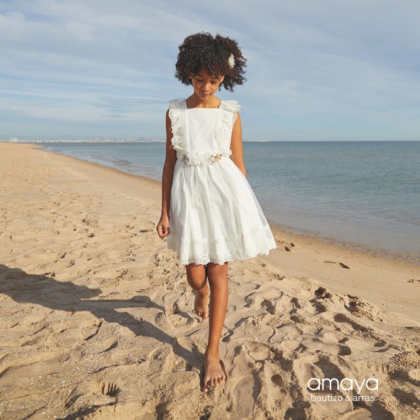 Vestido em Tule c/ renda no peito 