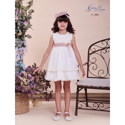 Vestido em renda e  tule 