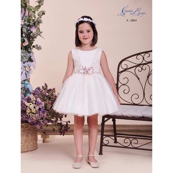 Vestido c/ renda e flor no cinto 