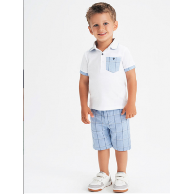 Calção azul com riscas