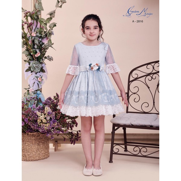 Vestido c/ mangas em renda 