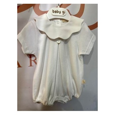 Fofo branco com gola piqué 