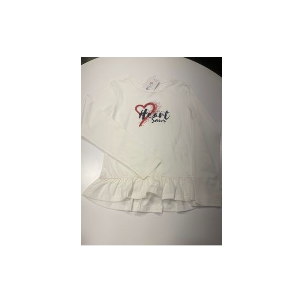 Camisola branca com coração